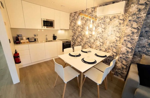 Monserrate Apartment | Homerez - Spacious apartment in Viana do Castelo 80 m² with shared pool