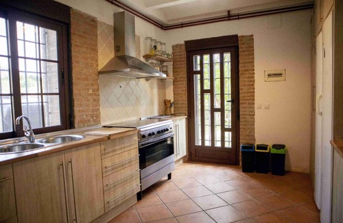 Oria House | Homerez - Spacious House with Pool in Oria
