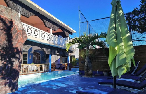 Belle Mare Villa | Homerez - Spacious Villa in Quatre Cocos
