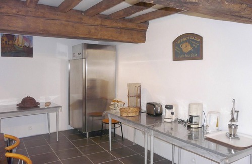 Le Locheur Villa | Homerez - Spacious villa with private pool at Le Locheur
