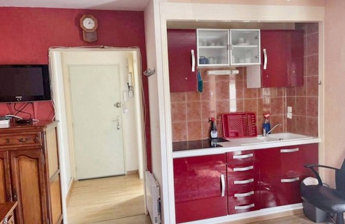Vitry-le-Francois Apartment | Homerez - Studio in Vitry-le-François