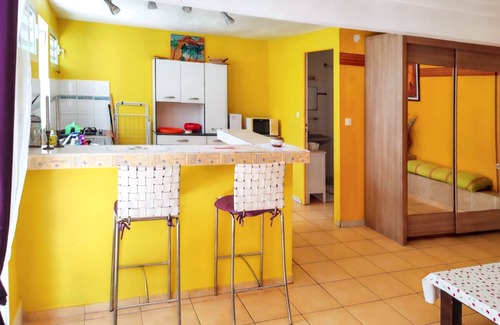 Marigot Apartment | Homerez - Studio Sea View - Vieux Habitants