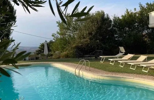 Montelabbate Villa | Homerez - Villa in Montelabbate