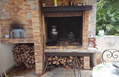 Saint-Benoit Villa | Homerez - Villa in Saint-Benoît