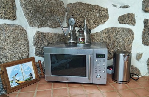 Penafiel Villa | Homerez - Welcoming villa near Penafiel with pool