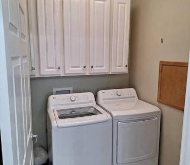 Foley House | Homerun Hideaway! Beach,OWA,Sports,Shopping