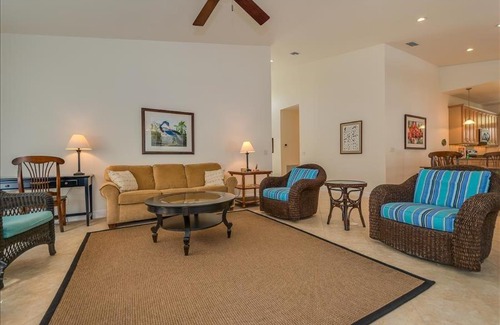 Golden Beach House | Homes- 231 Wheeler