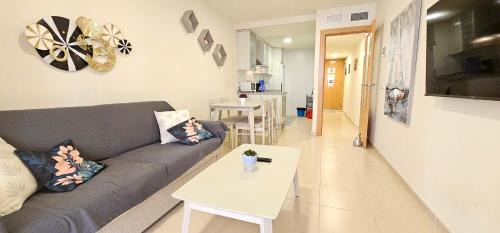 Vera Beach Apartment | Homes of Spain, Apartamentos Paraiso de Vera Playa, Ed Tahiti bajo H, a pie de la playa, vistas piscina