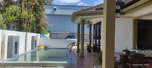 Kampung Lubok Peringgi Villa | HOMESTAY ALORSETAR TOWNCENTRE by ASTARILA GUESTHOUSE-AmanCentral -iSLAM SAHAJA - 2storey Banglo, Private Pool, BBQ area & sports - max 30pax