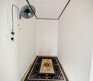 Kampung Surau Panjang House | HOMESTAY ATTOHIRI, Atas Tol