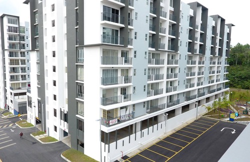 Semenyih Apartment | Homestay Casa Mewah at Hijauan Heights