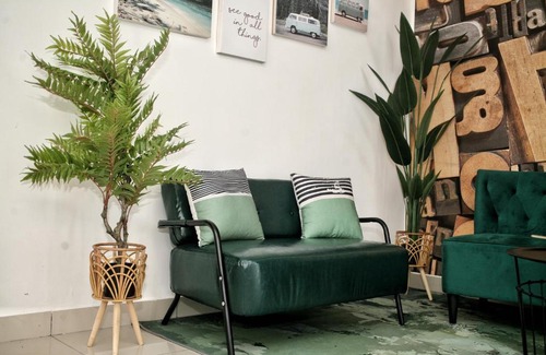 Bandar Penawar House | Homestay Desaru Rock House