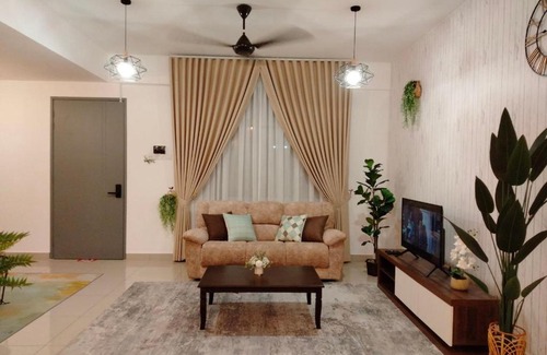 Bandar Penawar House | Homestay Desaru Rock House