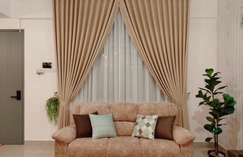 Bandar Penawar House | Homestay Desaru Rock House