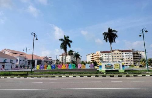 Port Dickson Apartment | Homestay Elina - Cheap and cosy