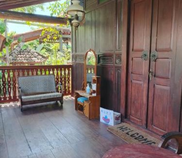 Banyuwangi House | Homestay Guest House Kang Ayak