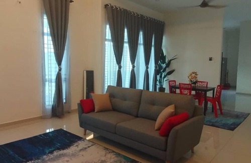 Kampung Pengkalan Baharu House | HOMESTAY IMPIAN, BATU GAJAH PERAK