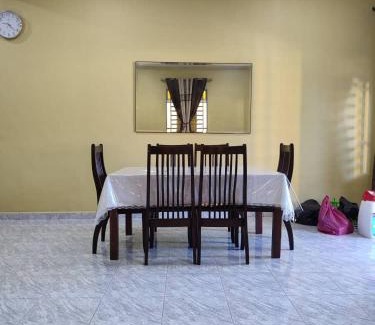 Kampung Sungai Duri House | homestay jalan baru sg duri