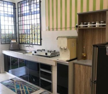 Kuantan House | Homestay Mama Tanjung Lumpur, Kuantan