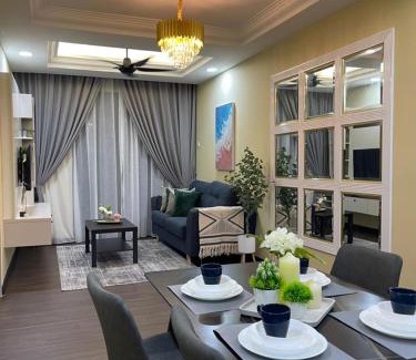 Semenyih Apartment | Homestay murah bangi swimming pool infiniti
