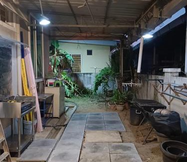 Kampung Pondok House | Homestay Othman Perlis-14pax-AC-Wifi-Kangar-BBQ
