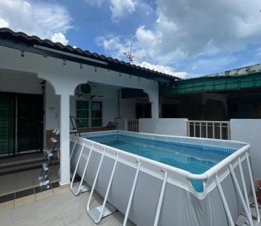 Malacca City House | HOMESTAY PANDAN 10