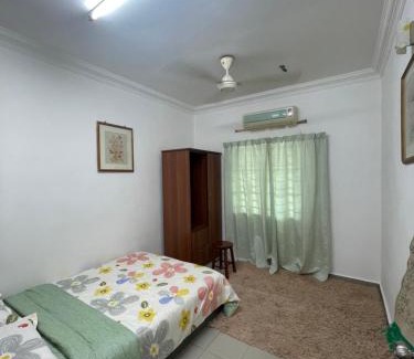 Malacca City House | HOMESTAY PANDAN 10