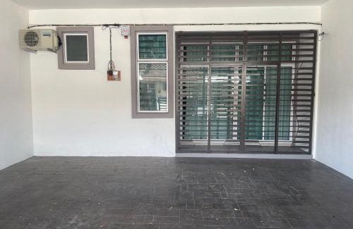 Kampung Guar Lobak Apartment | Homestay Sakura