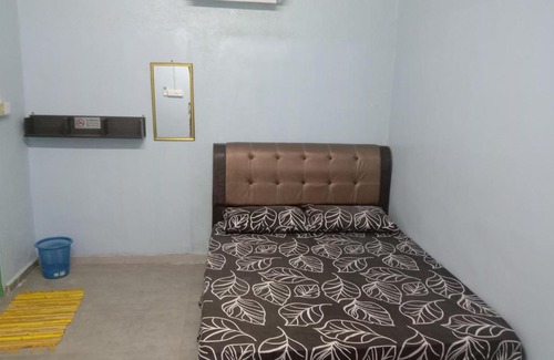 Pulau Tawar House | Homestay Sri Lepar 3 Mekar Sari