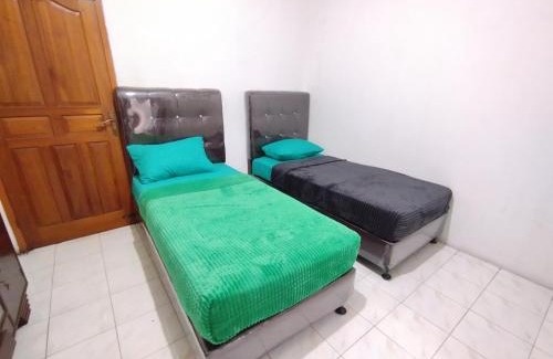 Bukittinggi House | Homestay Syariah Rumah Umi