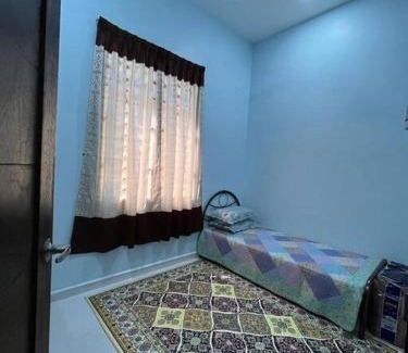 Batu Rakit House | Homestay Tengku Arif Batu Rakit