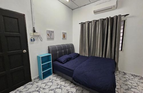 Kampung Pondok House | Homestay Una Kangar