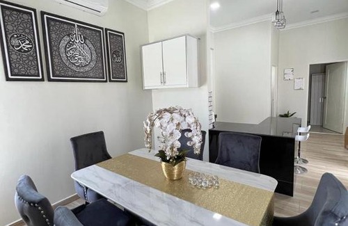 Banting Villa | Homestay Villa Kaseh DCT