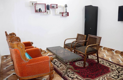 Khajuraho House | Homestay with Wellness Programme city tour and guide