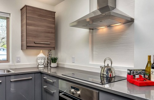 Walnut Creek Condo | Homestead Executive Living