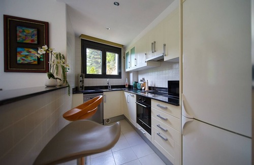 Anyos Apartment | HomeSweetViews Anyós - entire apartment wifi views and parking
