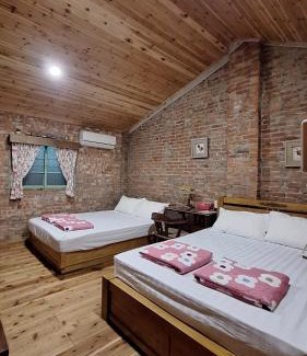 Pingxi District House | Hometown Yashe