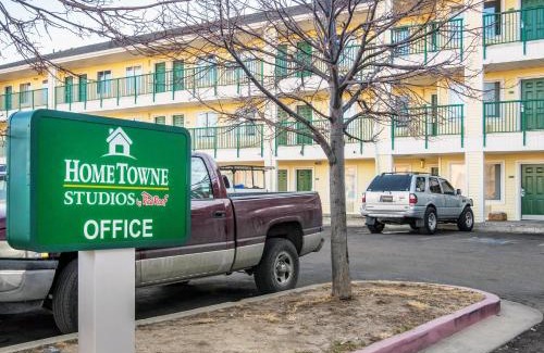 Southeast Colorado Springs Hotel | HomeTowne Studios by Red Roof Colorado Springs - Airport