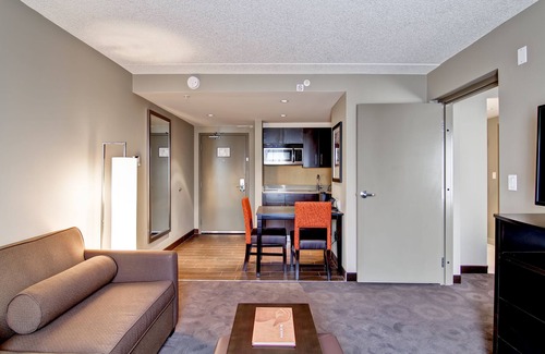 Ajax Hotel | Homewood Suites Ajax, Ontario, Canada