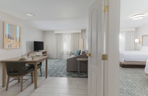 Rancho Cucamonga Hotel | Homewood Suites by Hilton Ontario-Rancho Cucamonga