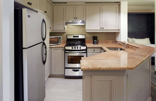 Mont-Tremblant Pedestrian Village Resort | Homewood Suites by Hilton Mont-Tremblant Resort