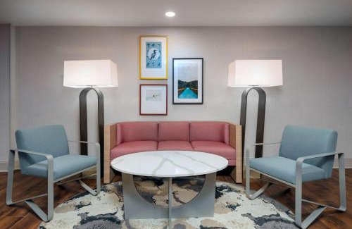 Bonita Springs Hotel | Homewood Suites by Hilton Bonita Springs, FL