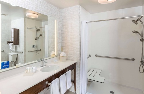 Mount Laurel Hotel | Homewood Suites by Hilton Philadelphia/Mt. Laurel