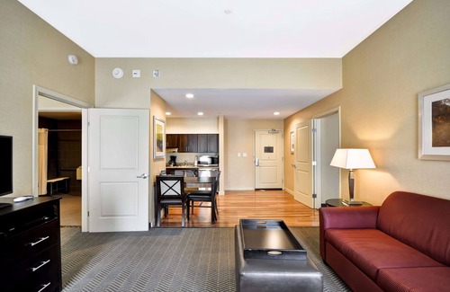 Southington Hotel | Homewood Suites by Hilton Southington, CT