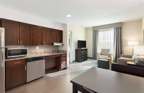 Ballenger Creek Hotel | Homewood Suites by Hilton Frederick