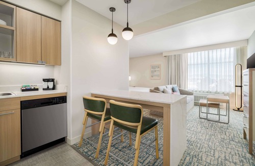 Thornton Hotel | Homewood Suites By Hilton Thornton Denver