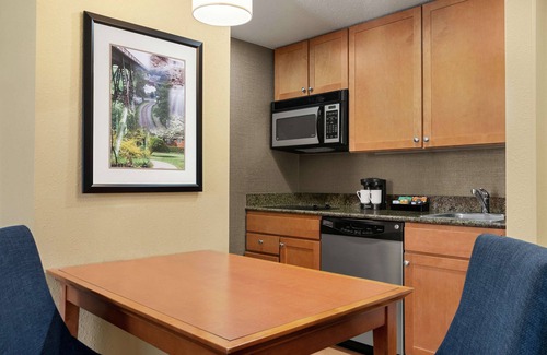 Bethlehem Hotel | Homewood Suites by Hilton Allentown-Bethlehem Airport