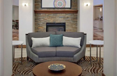 South Loop Hotel | Homewood Suites by Hilton Minneapolis-Mall Of America