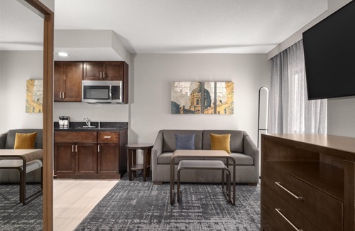 Carmel Hotel | Homewood Suites by Hilton Indianapolis Carmel