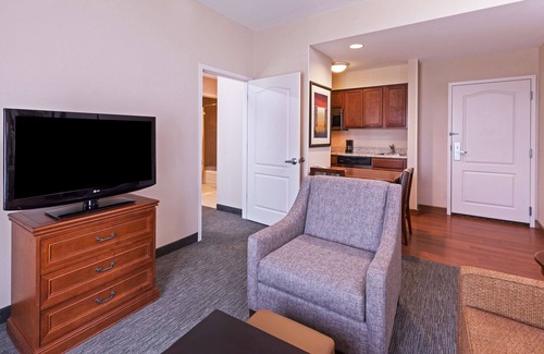 Bonanza Hotel | Homewood Suites by Hilton Laredo at Mall del Norte